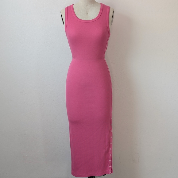 SUNDRY Hot Pink 🩷 Ribbed Tank Midi Dress with Side Snaps - Picture 1 of 11